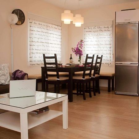 Apartamento Kalma By Vacanzy Collection Коральео Экстерьер фото
